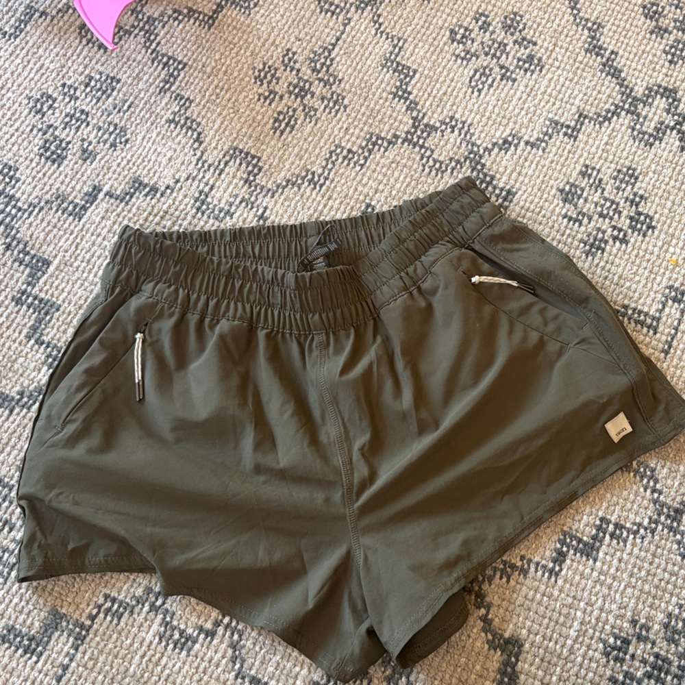 Women’s vuori Olive Green Athletic Shorts